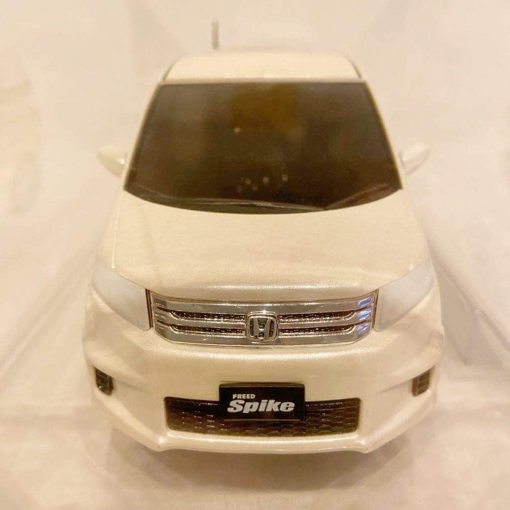 Amazon | 非売品 1/24 HONDA FREED SPIKE プレミアムホワイトパール