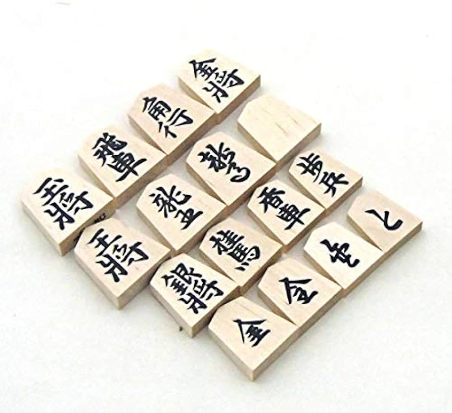 Amazon | 将棋セット 新桂2寸足付将棋盤と白椿上彫駒のセット | 将棋