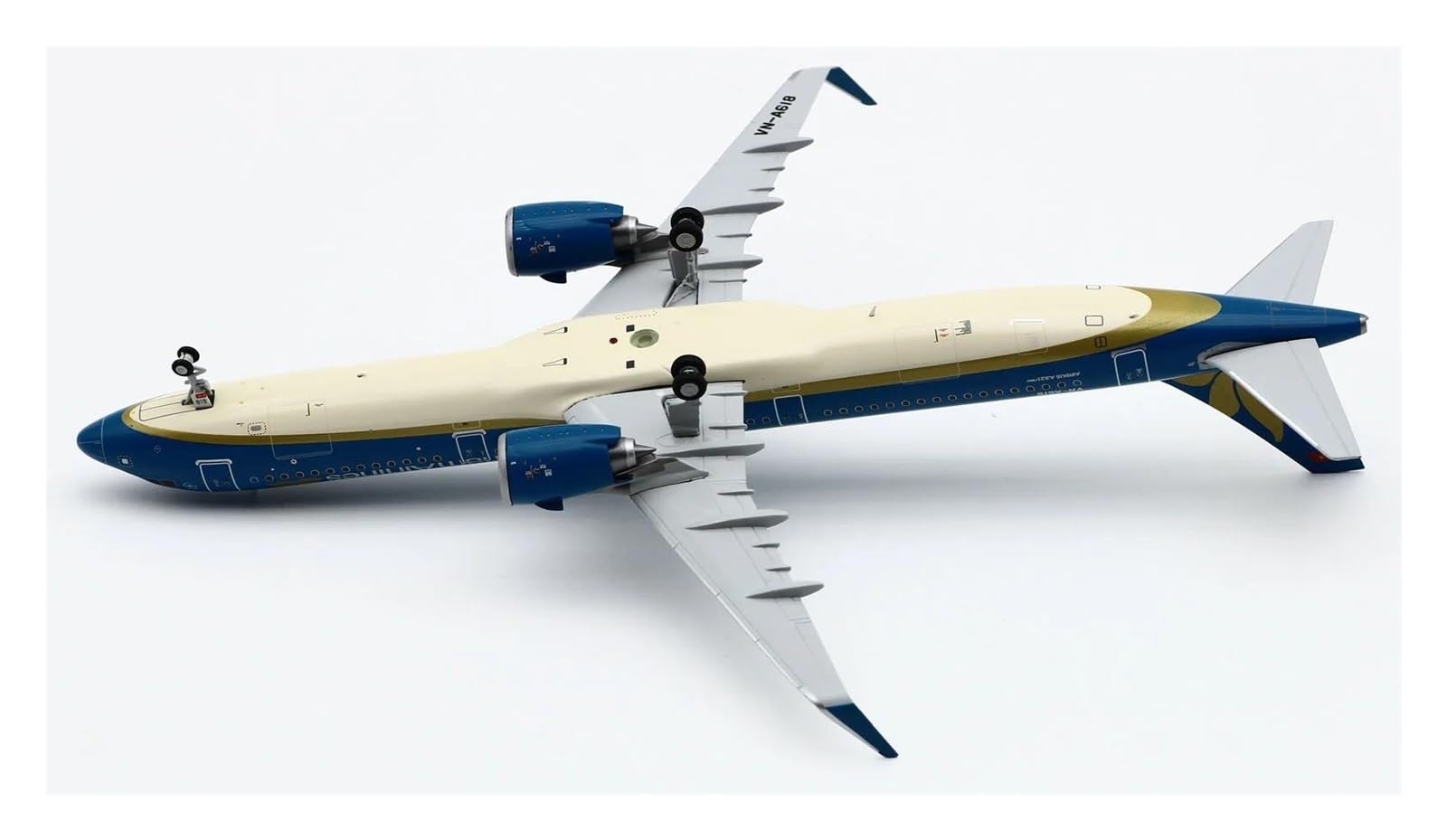 Amazon.co.jp: 飛行機模型飛行機おもちゃの飛行機模型 XX2255 JC