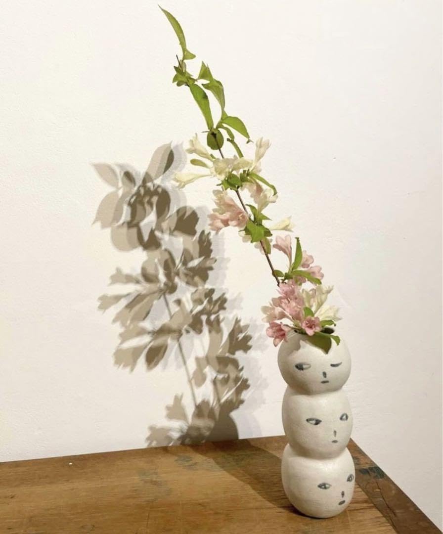 Amazon.co.jp: Madoka Rindal Flower Base Vase : Home & Kitchen