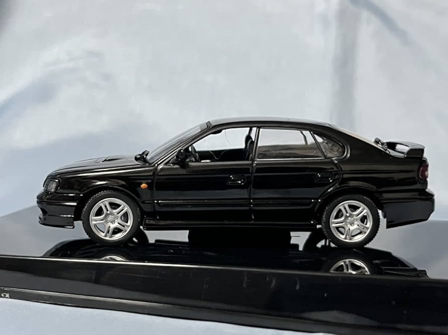 Amazon | オートアート製スバル レガシィB4 黒 1999年 1/43 | ミニカー