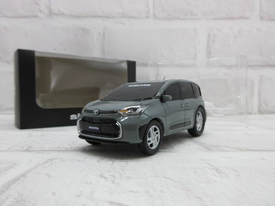 Amazon | ミニカー トヨタ 新型シエンタ アーバンカーキ プルバック