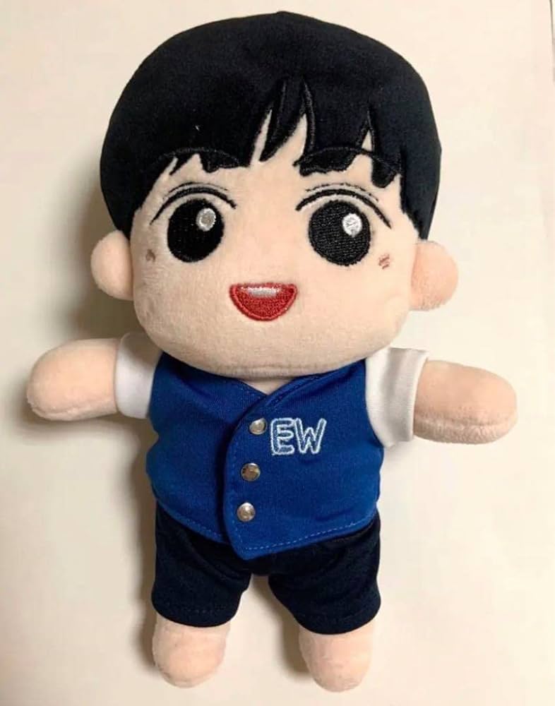 Amazon.co.jp: ASTRO ウヌ ぬいぐるみ 20cm : おもちゃ