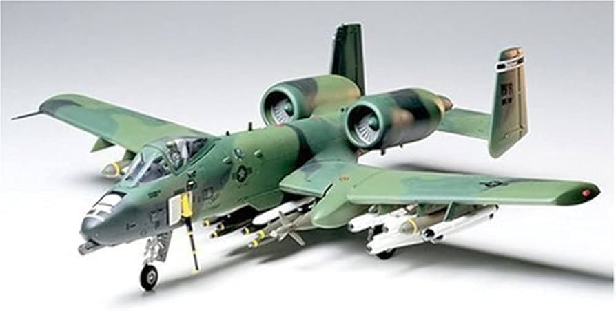 Amazon.com: A-10A Fairchild Thunderbolt II 1/48 Tamiya : Arts