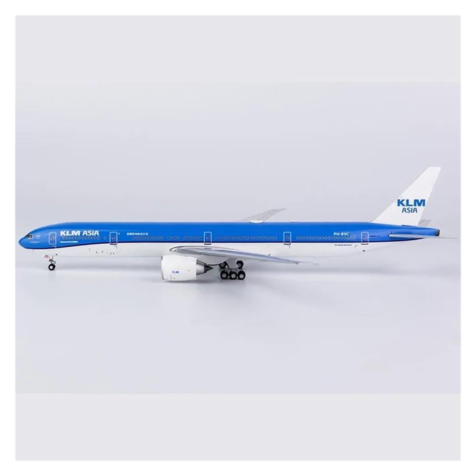 Amazon.co.jp: 飛行機模型飛行機おもちゃの飛行機模型 KLM オランダ