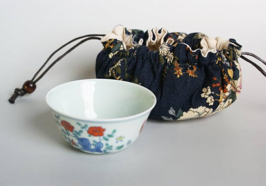 中国清時代 大明成化年製 薄手 チキンカップA直径8.5㎝ 東な7-0324①