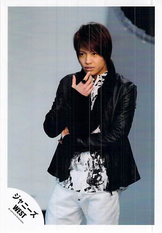 Amazon.co.jp: ジャニーズWEST 中間淳太 公式写真 写真 フォト