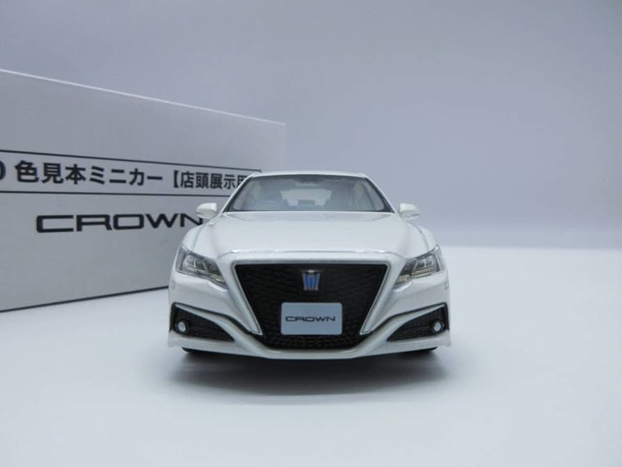 Amazon.co.jp: 1/30 トヨタ クラウン ハイブリッド CROWN 220系 カラー
