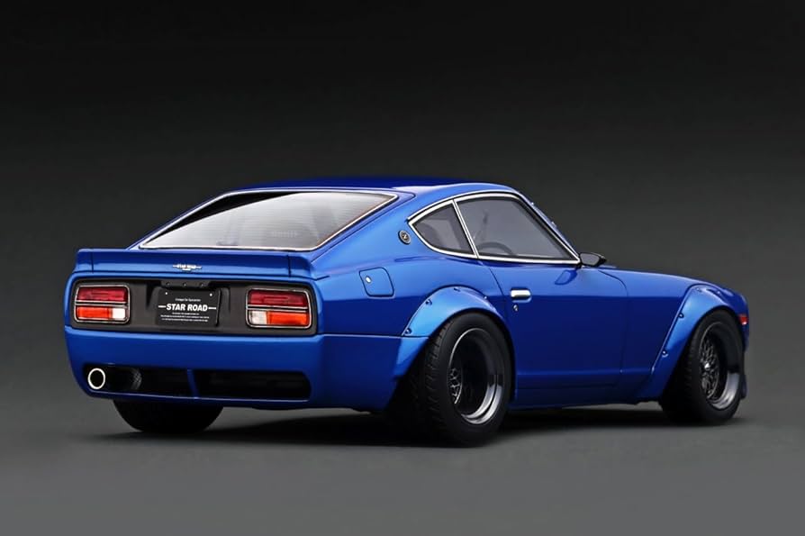 Amazon | 1/18 Nissan Fairlady Z (S30) STAR ROAD Blue | ミニカー
