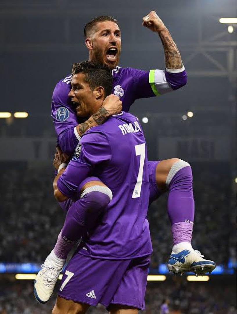 Amazon.co.jp: ロナウド ユニフォーム レアルマドリード