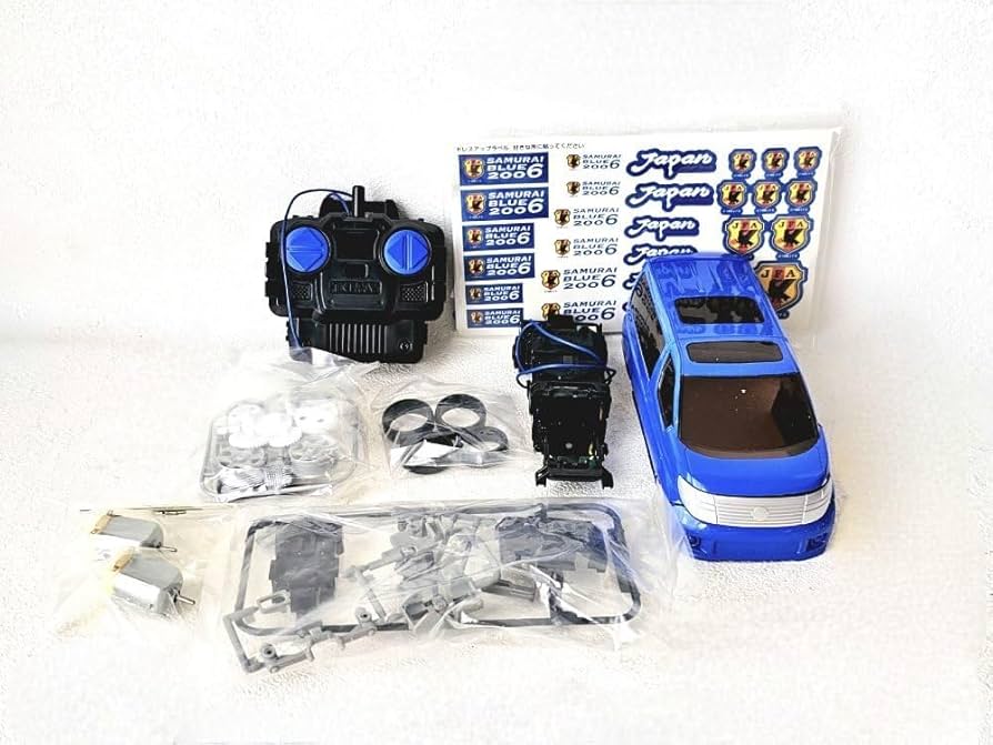Amazon.co.jp: 日本代表 サッカー仕様 トミー エルグランド カー