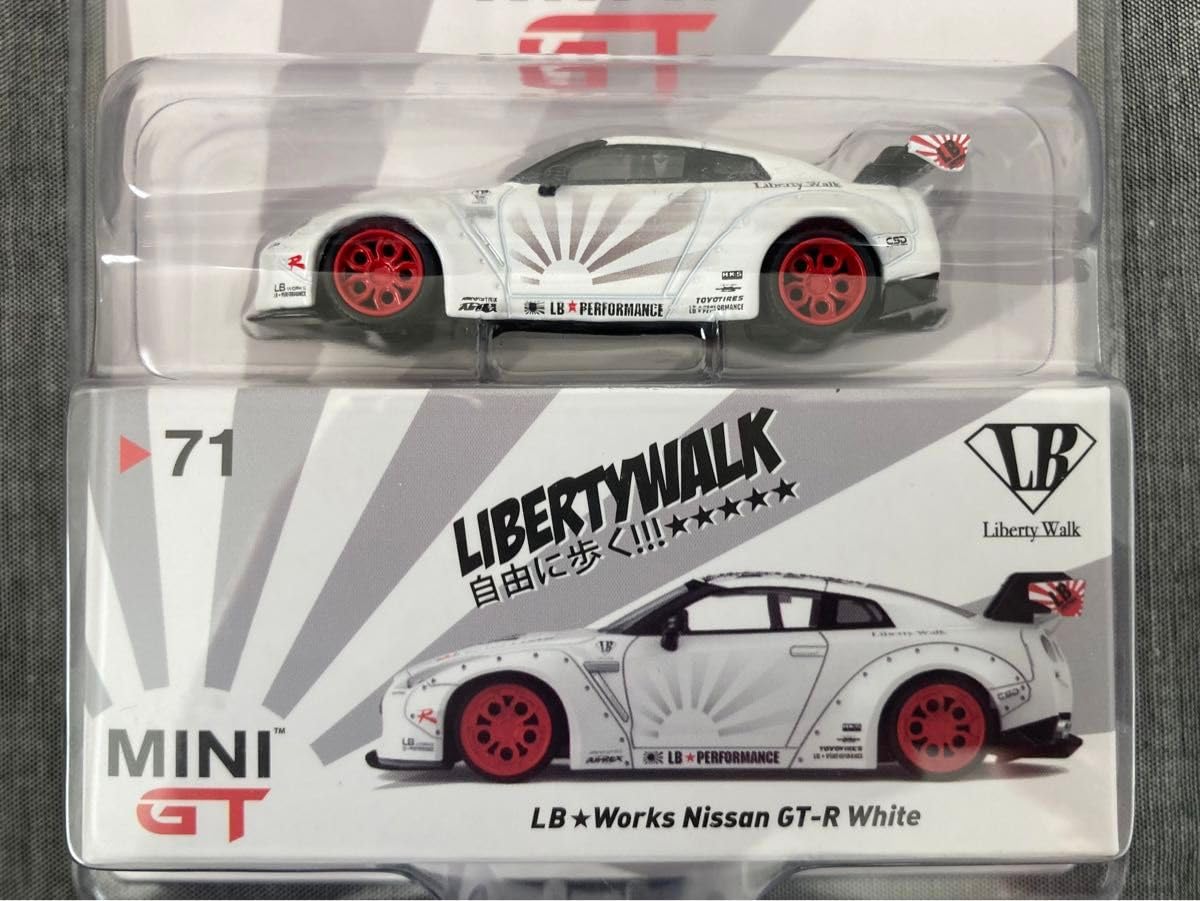 MINIGT LB WORKS NISSAN GT-R R35 トイザらス限定 MINI GT トイザらス