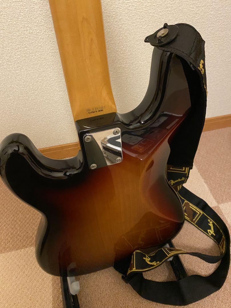 Amazon.co.jp: Fender Japan Precision Bass PB70 : 楽器・音響機器