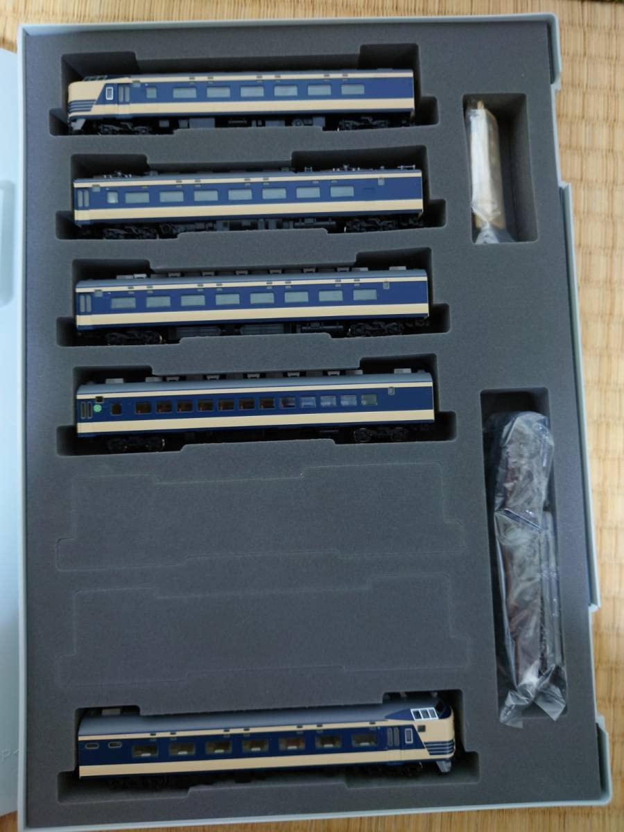 Amazon | TOMIX 92326 国鉄 583系特急電車 クハネ583 基本