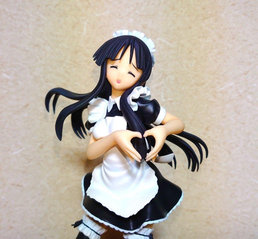 Amazon.co.jp: けいおん 限定版 秋山澪 メイド 1 8 完成品 フィギュア