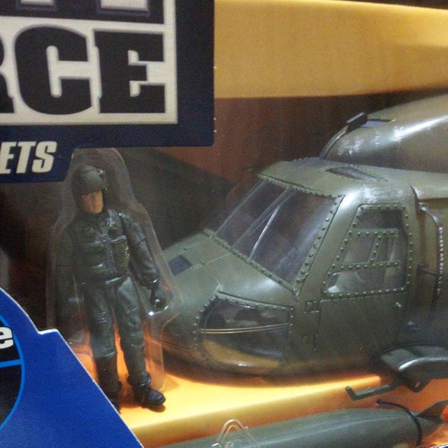 Amazon.co.jp: 1/18 US ARMY BLACK HAWK BBI ELITE FORCE : おもちゃ