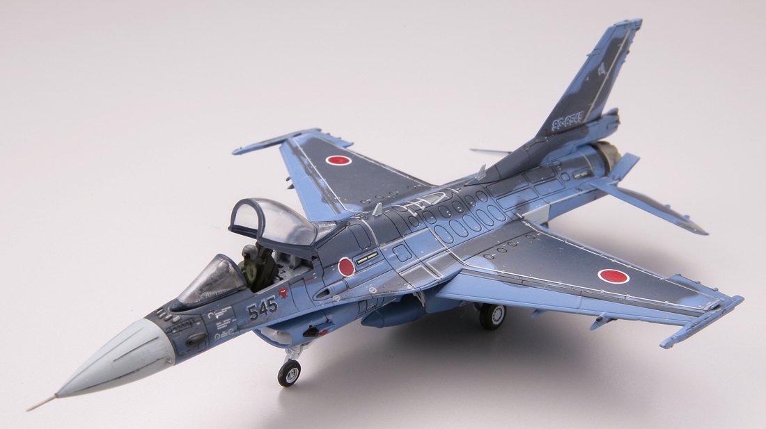 Amazon.co.jp: トミーテック 技MIX 技AC401 空自 F2A 三沢 : おもちゃ