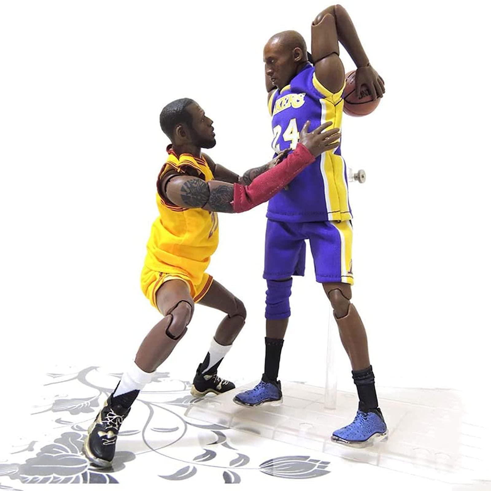 Kobe Bryant Lakers フィギュア 24 Kobe Bryant Lakers フィギュア 24