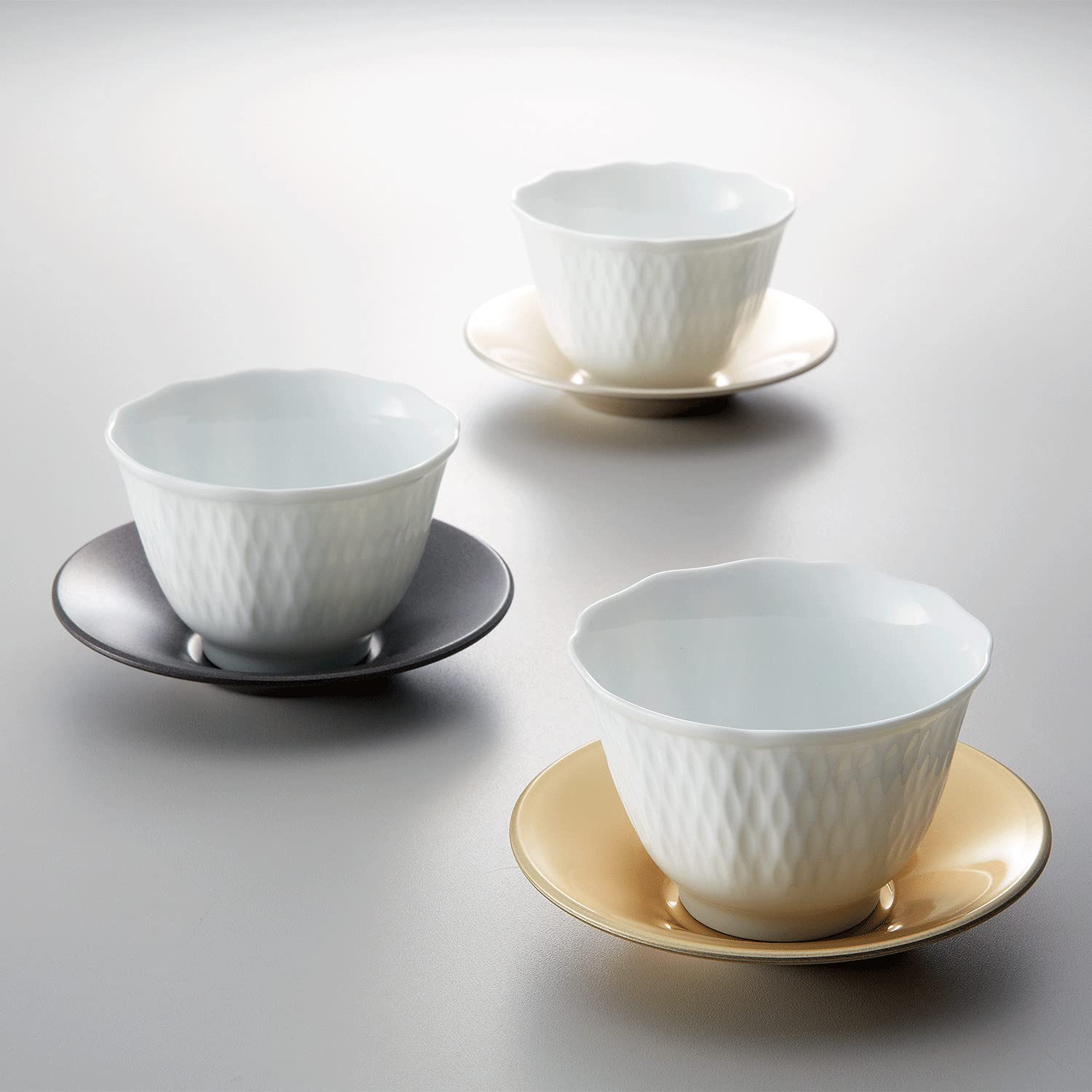 Amazon｜Noritake ノリタケ 茶托 11cm 漆工房 仁右エ門×Noritake 1枚