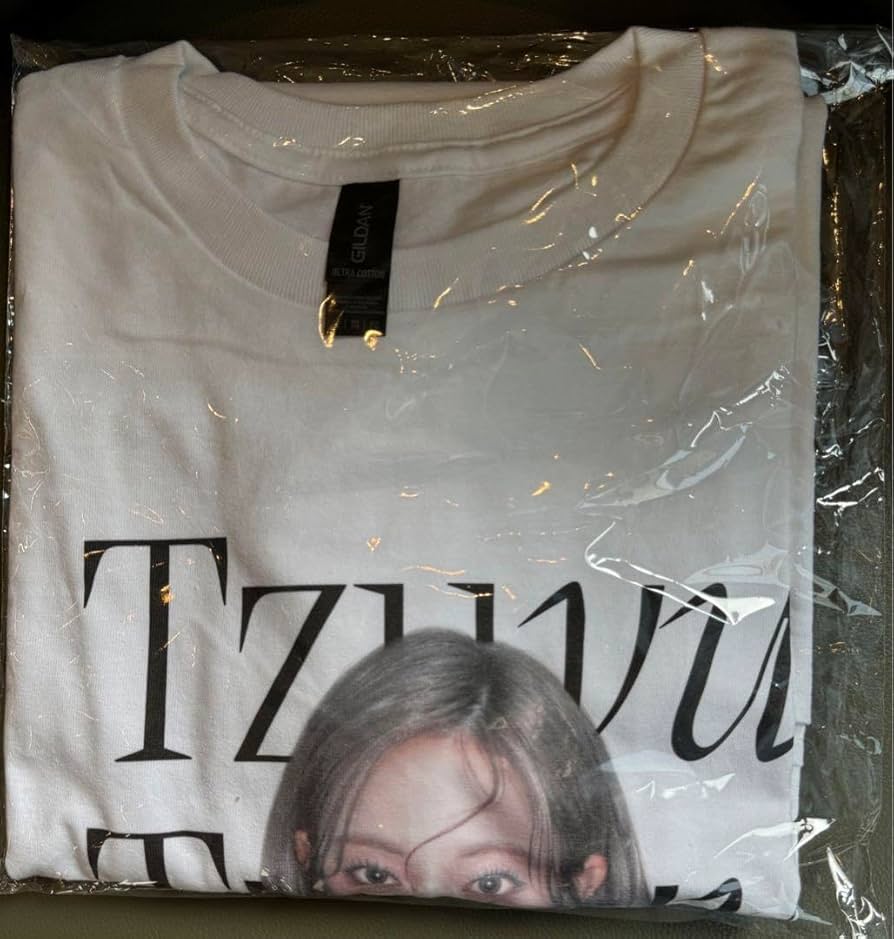 Amazon.co.jp: twice ツウィ サノク Tシャツ : おもちゃ