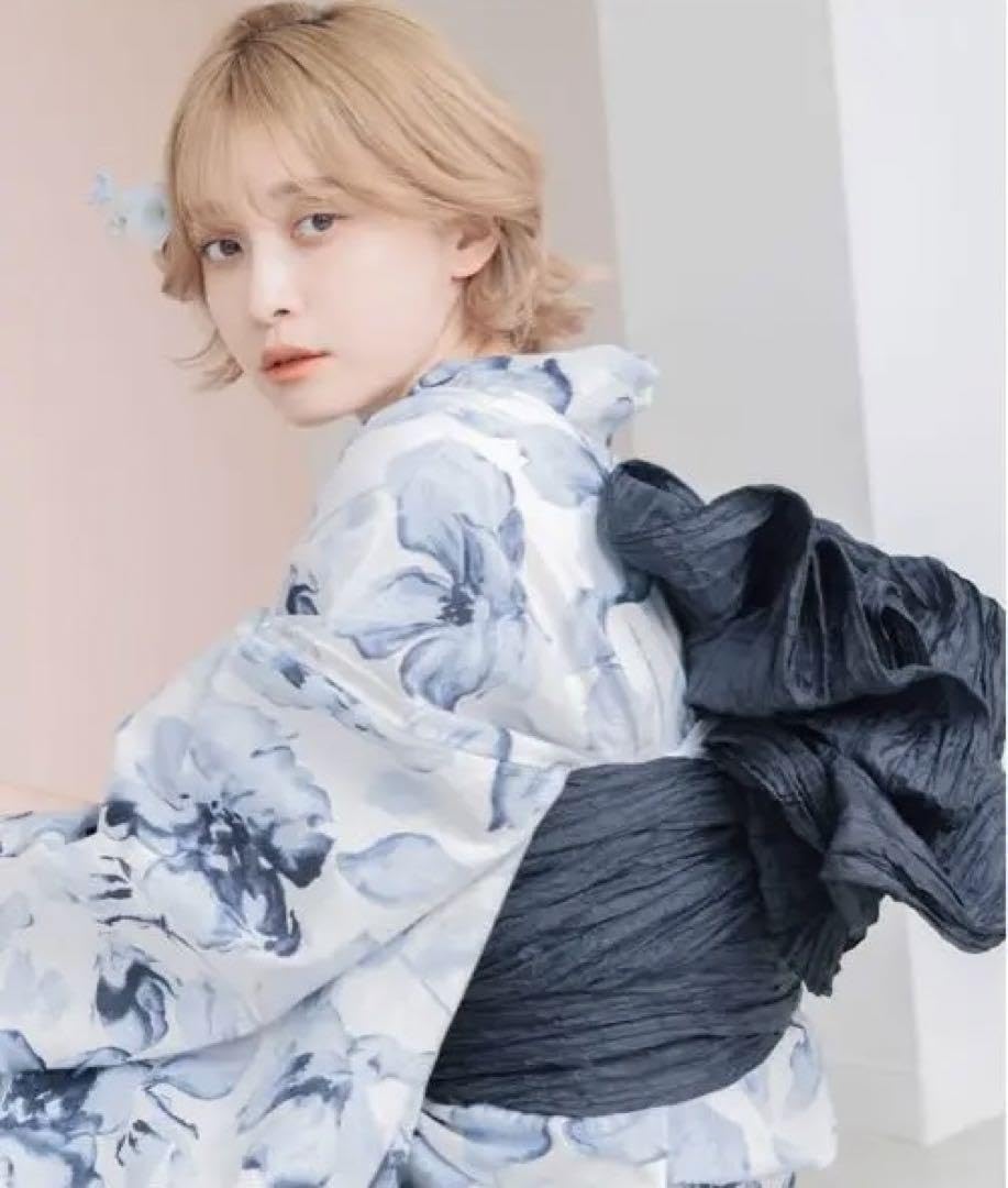 Amazon.co.jp: dita 浴衣 5点セット 涼風の花水木 : ファッション