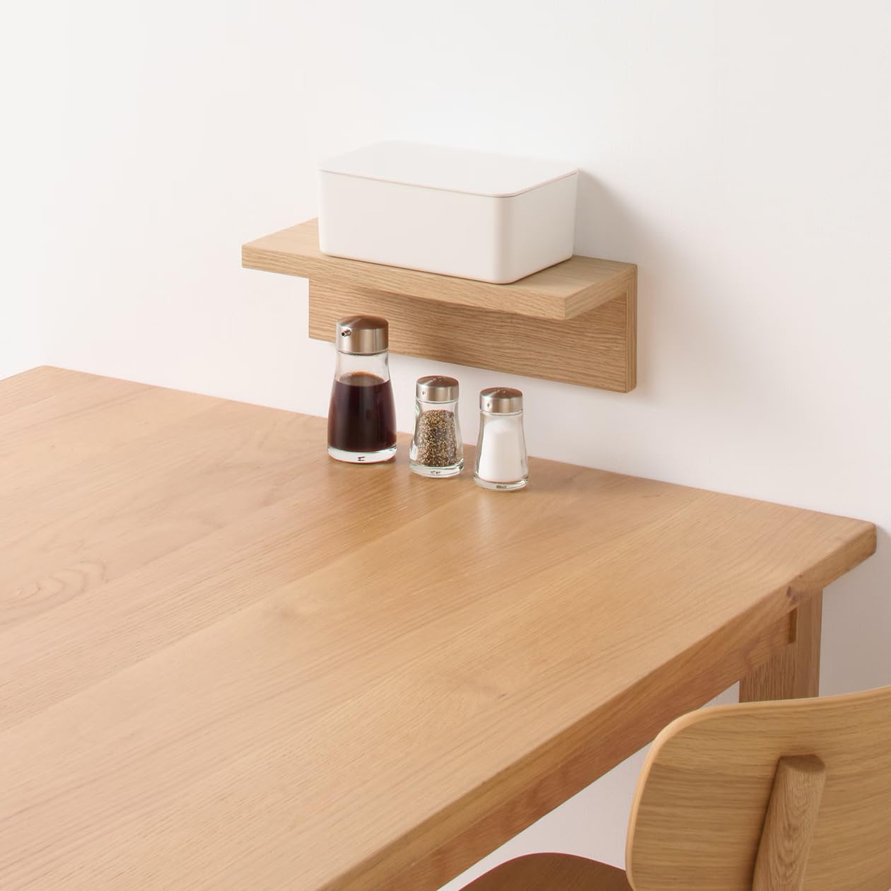 Amazon｜無印良品 壁に付けられる家具棚 オーク材突板 幅30×奥行12×高