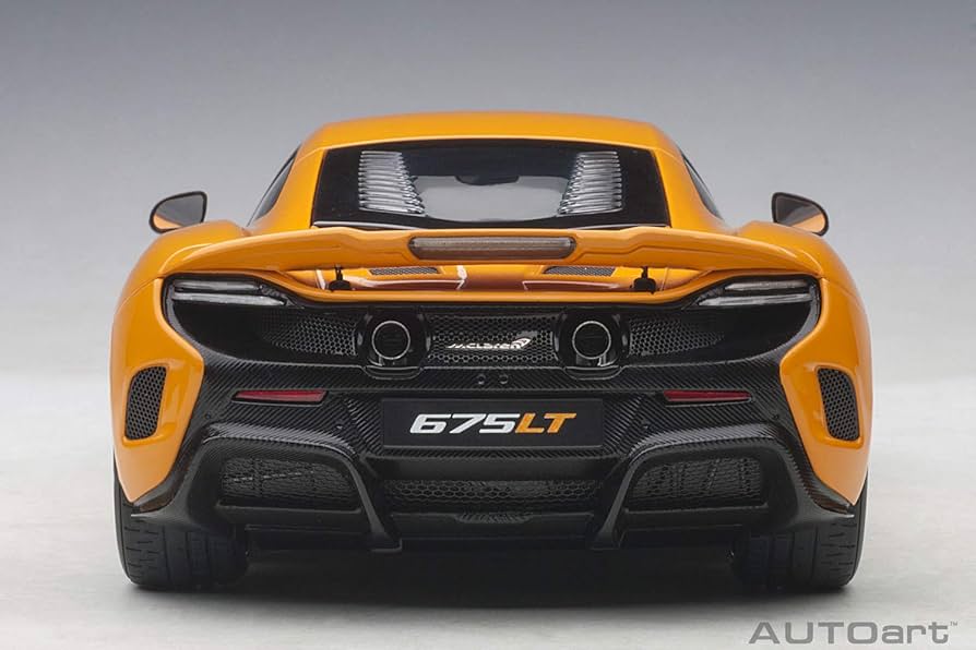 Amazon.com: AUTOart Mclaren 675LT Mclaren Orange 1/18 Model Car
