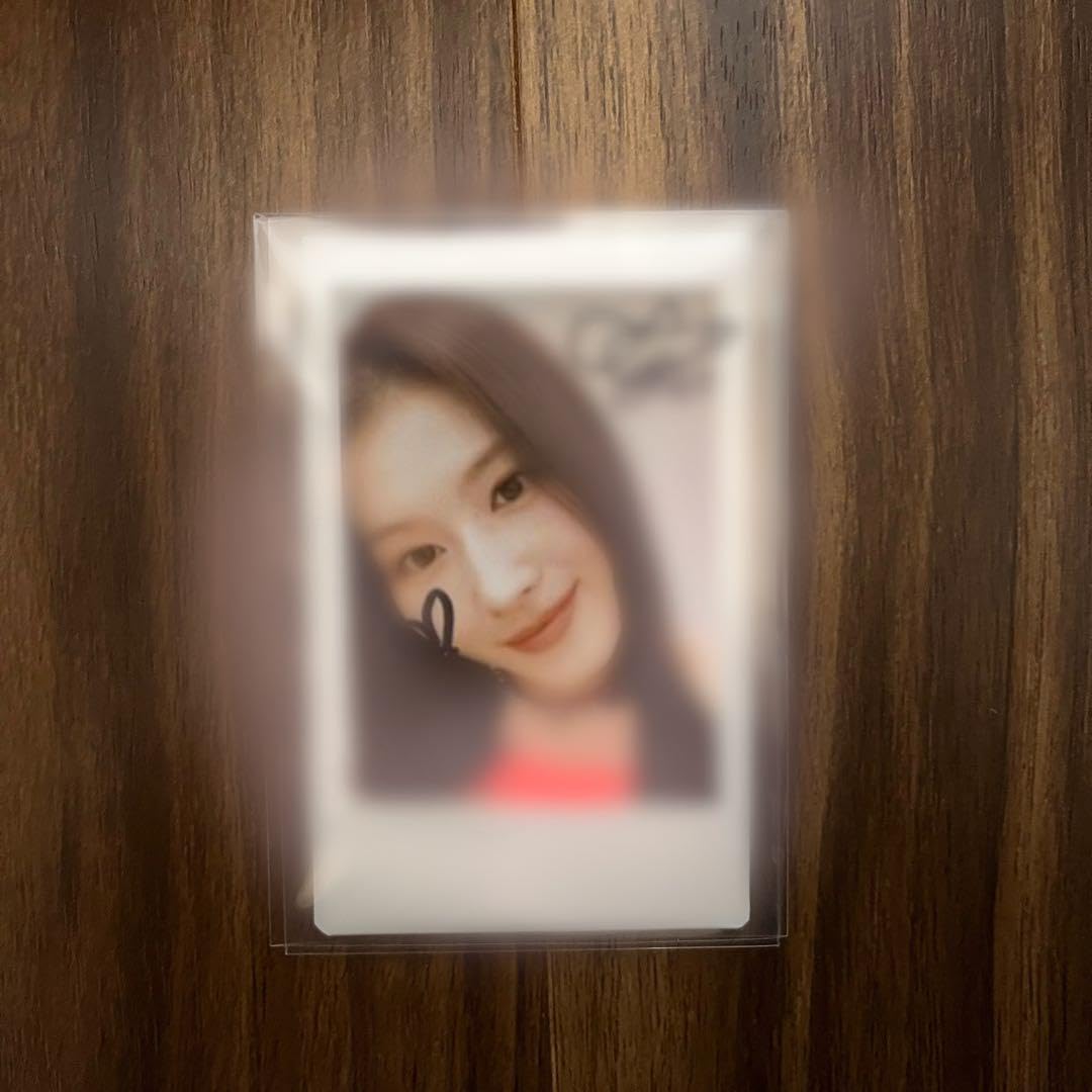 TWICE サナ チェキ TWICE 直筆サイン入りチェキ SANA Amazon.co.jp