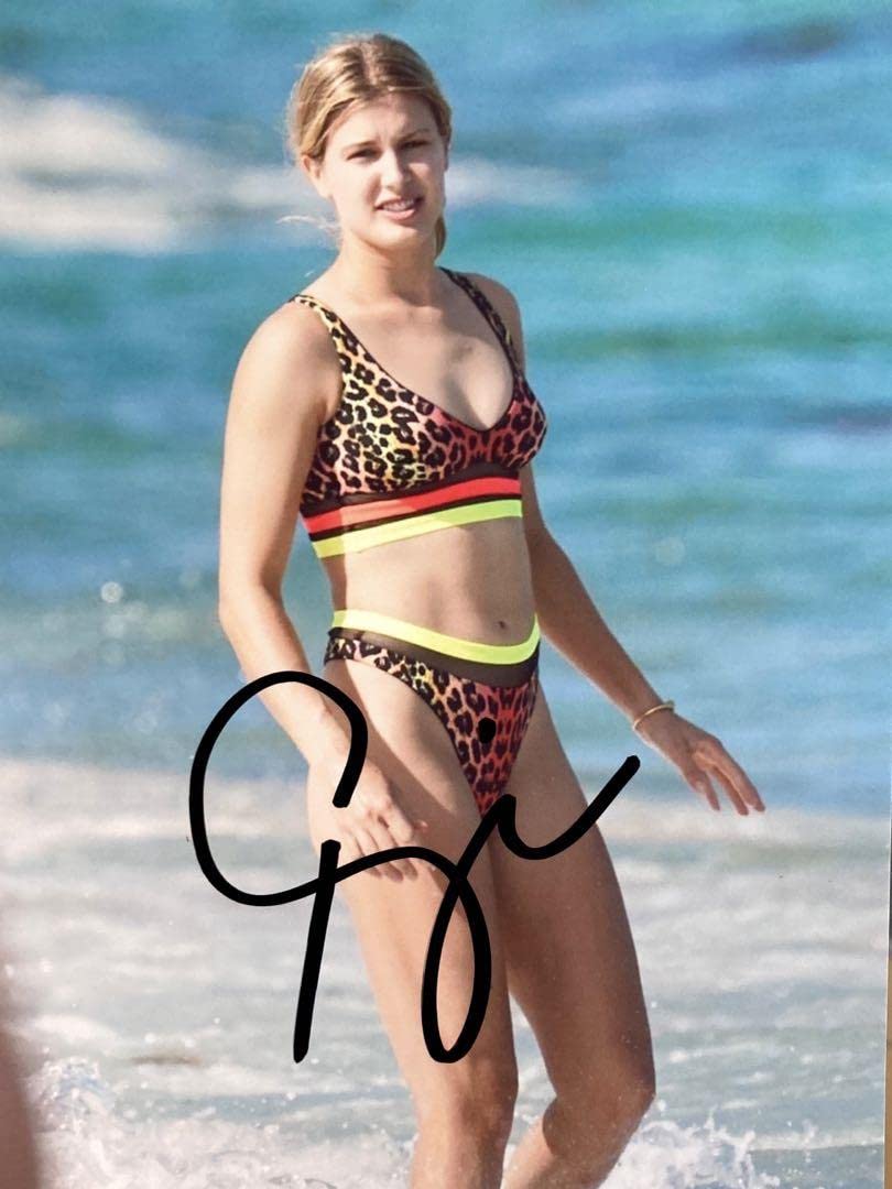 Amazon.co.jp: ウージニー ブシャール直筆サイン入り2Lサイズ写真…プロ