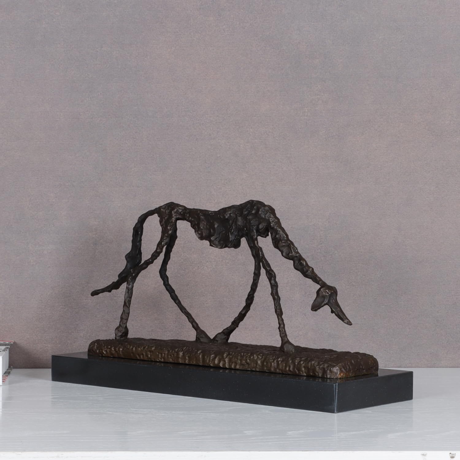 Amazon.co.jp: ブロンズ抽象犬像有名なジャコメッティの彫刻レプリカ