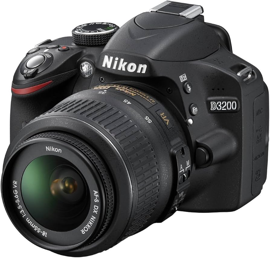 Nikon D3200 SLR-Digitalkamera (24 Megapixel, 7,4 cm Display, Live