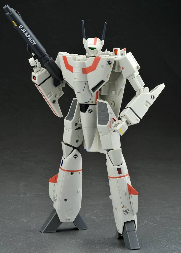 Amazon.com: 1/60 VF-1J - Hikaru Ichijo : Toys & Games