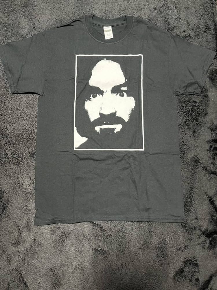 Amazon.co.jp: CHARLES MANSON チャールズマンソン Tシャツ デッド