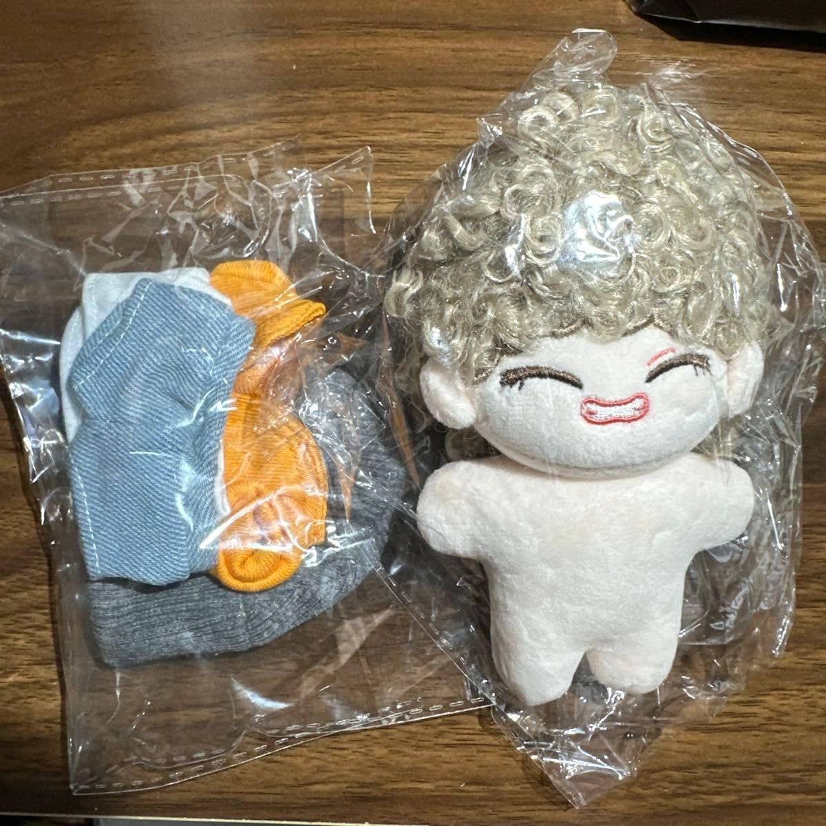 boobootae 約10cm テテ ぬいぐるみ メガネ 服付き boobootae 約10cm