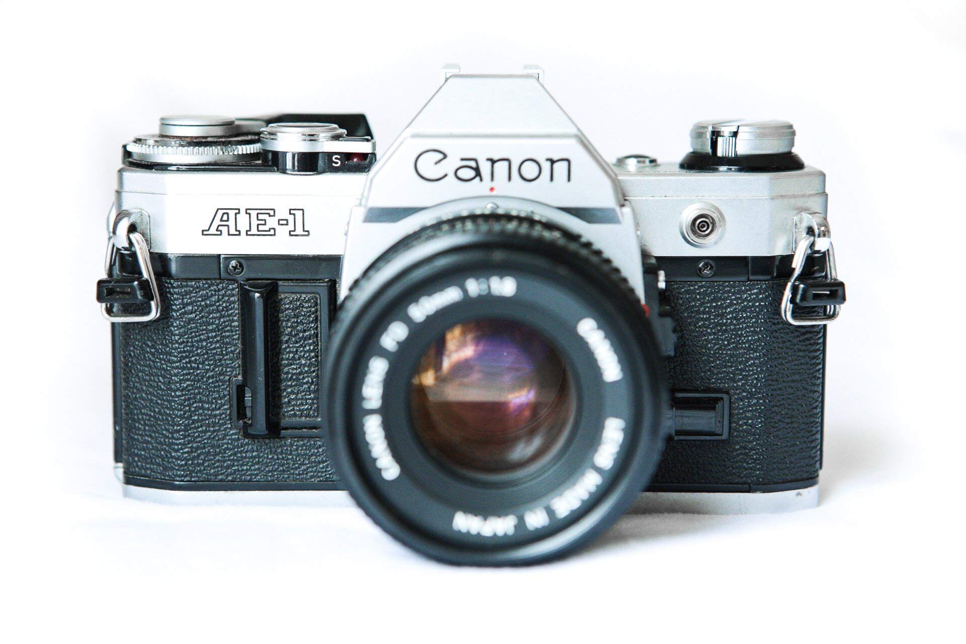 Amazon.com : Vintage Canon AE-1 35mm SLR Camera with 50mm 1:1.8