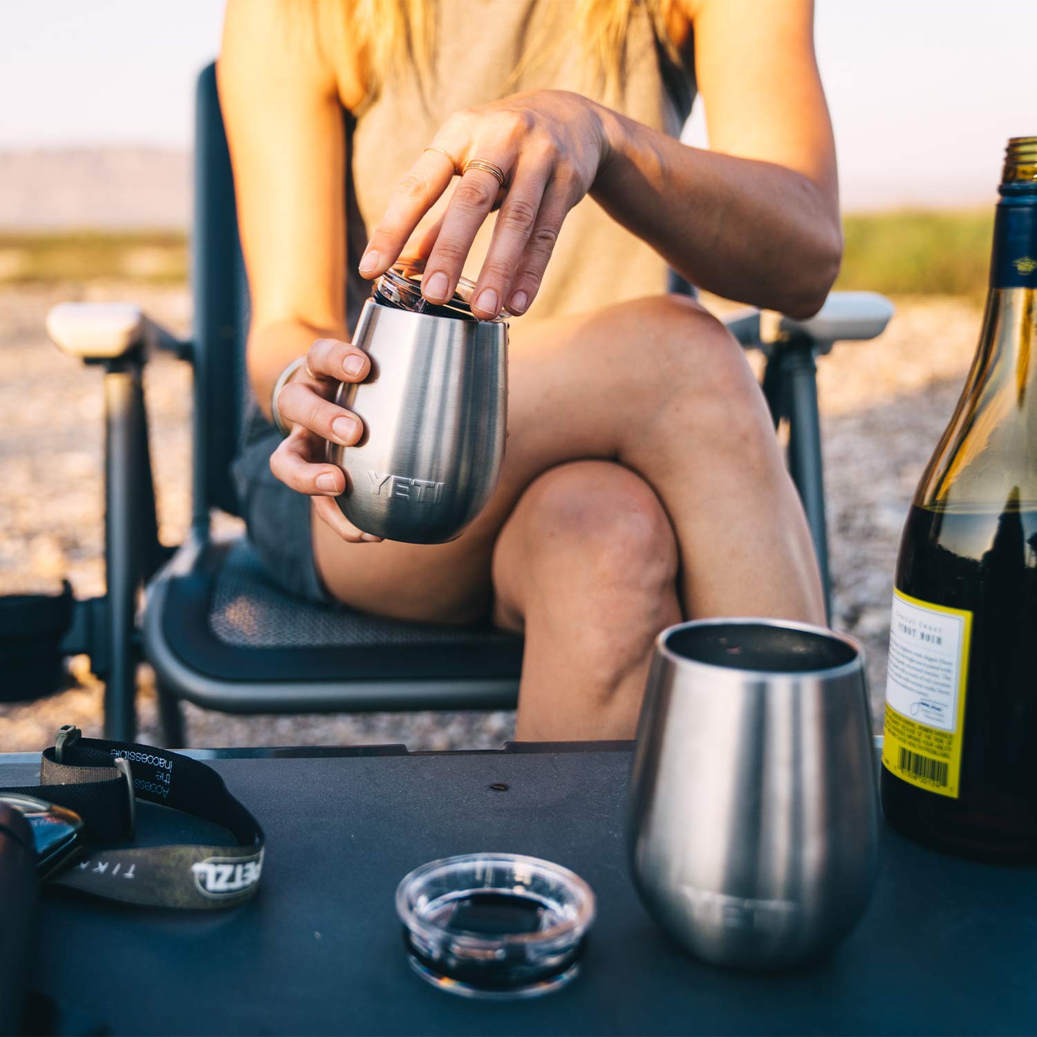 Amazon.co.jp: YETI 10ozワインタンブラーのスライド式フタ : ホーム