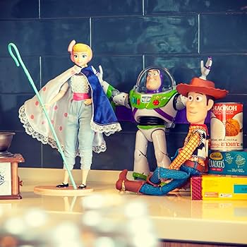 Amazon.co.jp: トイ・ストーリー4 リアルサイズ ト-キングフィギュア