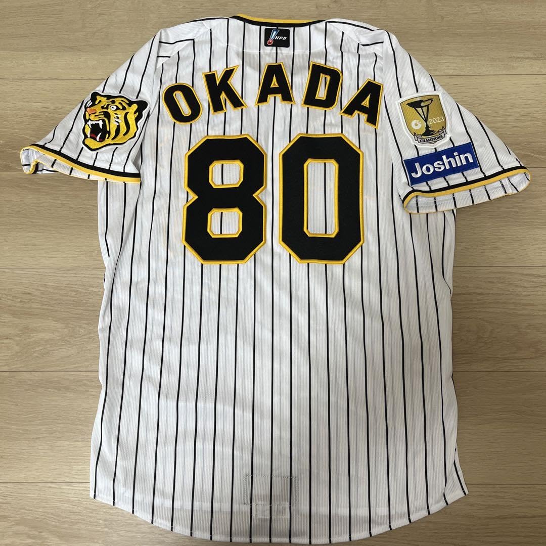 阪神タイガース ユニフォーム 岡田監督 Mサイズ 阪神タイガース