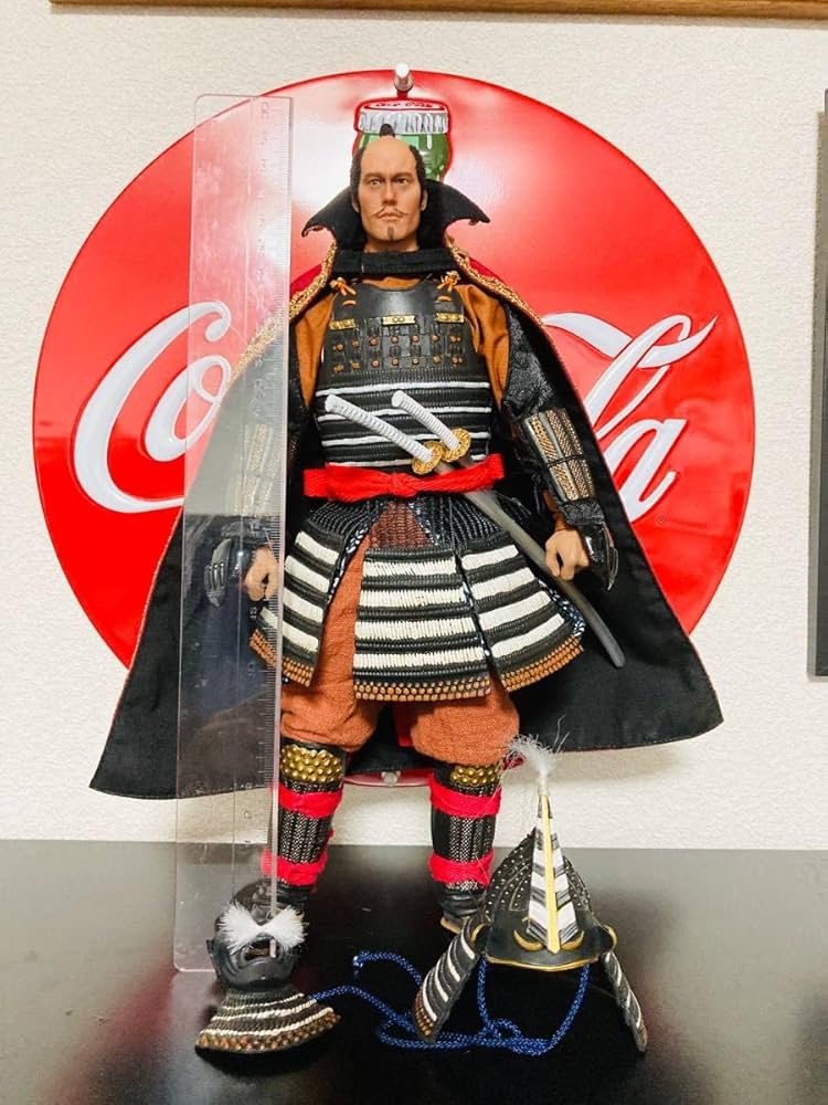 Amazon.co.jp: 侍 武将 織田信長 1 6フィギュア 30cm : おもちゃ