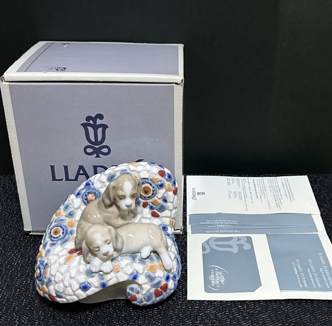 絶版✨大人気✨リヤドロ バルセロナの仔犬 フィギュリン 人形 【公式通販】