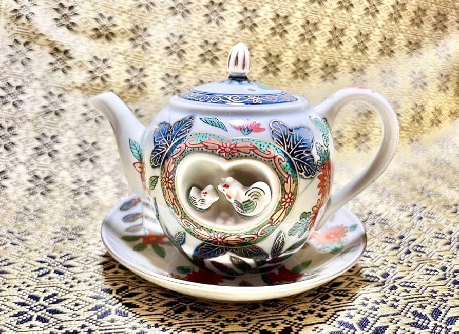 Amazon.co.jp: 品 林九郎窯 有田焼 古伊万里 染錦親子鶏 窓鶏 醤油差し