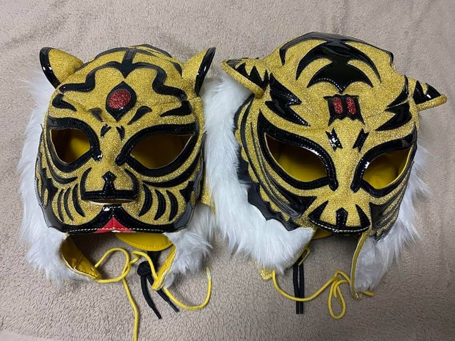 Amazon.co.jp: くじ 特賞&フィニッシュ賞 初代タイガーマスクレプリカ