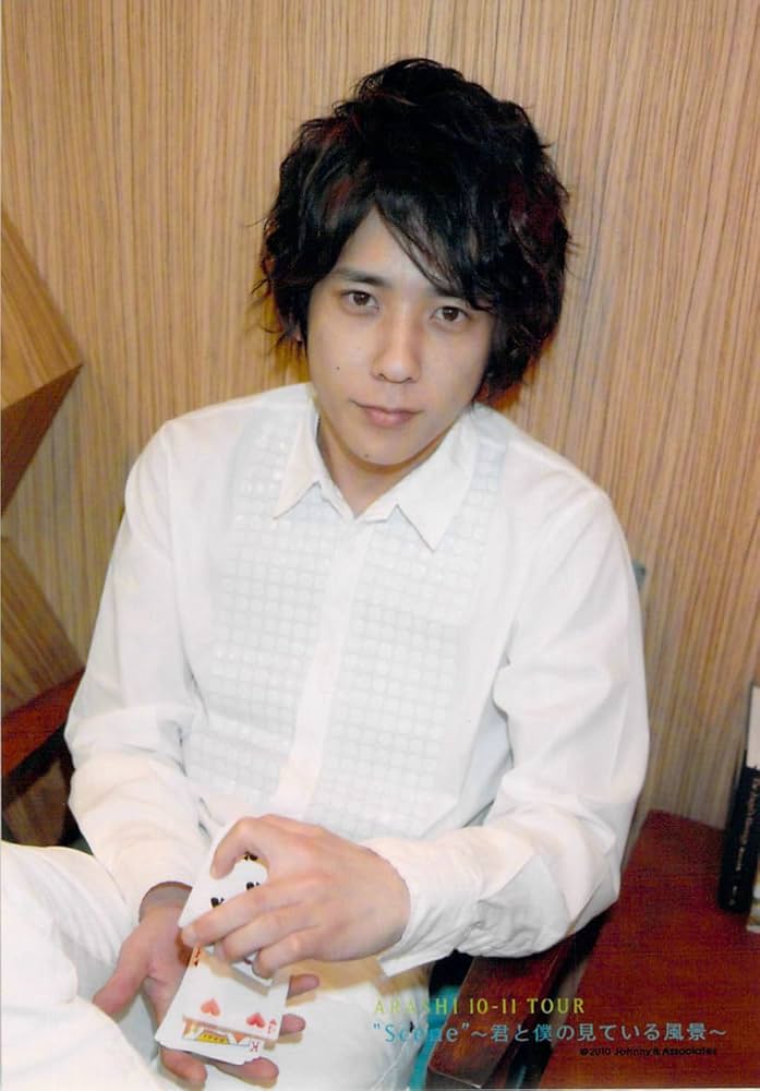 Amazon.co.jp: 嵐 (ARASHI）・【公式写真】・二宮和也・ジャニーズ生