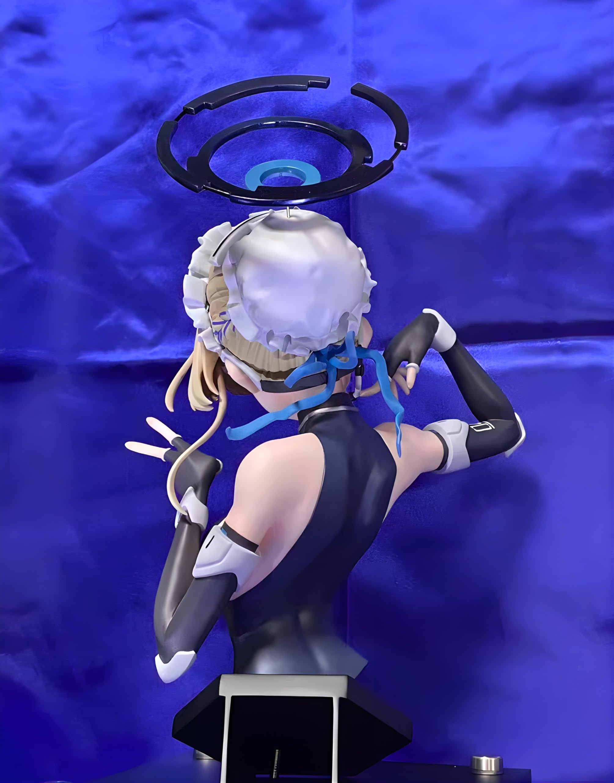 Amazon | 1/4 ガレージキット フィギュア250mm 未塗装 ブルー