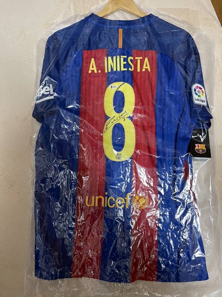 イニエスタ直筆サイン入りシャツ FCバルセロナ 証明付き イニエスタ