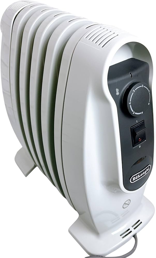 Amazon | デロンギ(DeLonghi)ミニオイルヒーター [1~3畳用] ゼロ風暖房