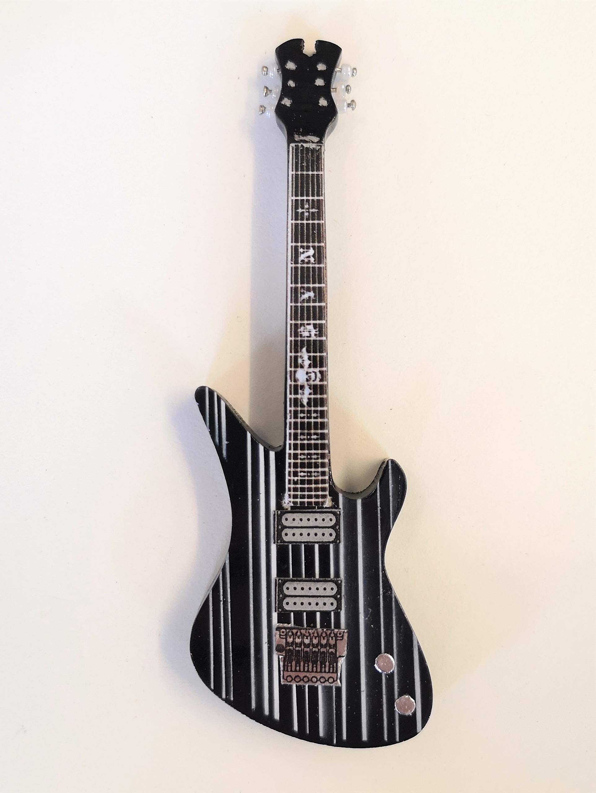 Synyster Gates (Avenged Sevenfold) - Signature Schecter Guitar