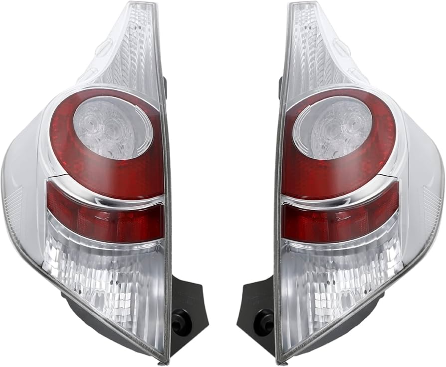 トヨタアクア NHP10 純正 右 テールランプ | トヨタ アクア