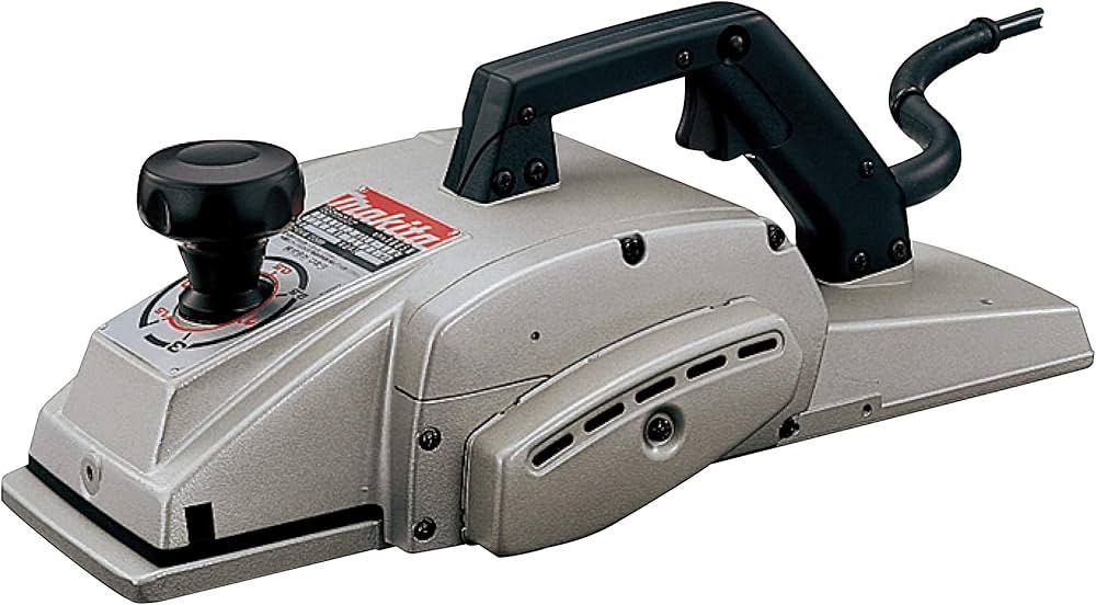 Amazon | マキタ(Makita) 電気カンナ 155mm 1805NSP | 電気カンナ