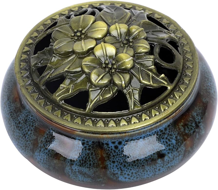 青釉透かし彫龍紋香炉 香道具 仏具 陶磁器 工芸品 置物 青釉透かし彫龍